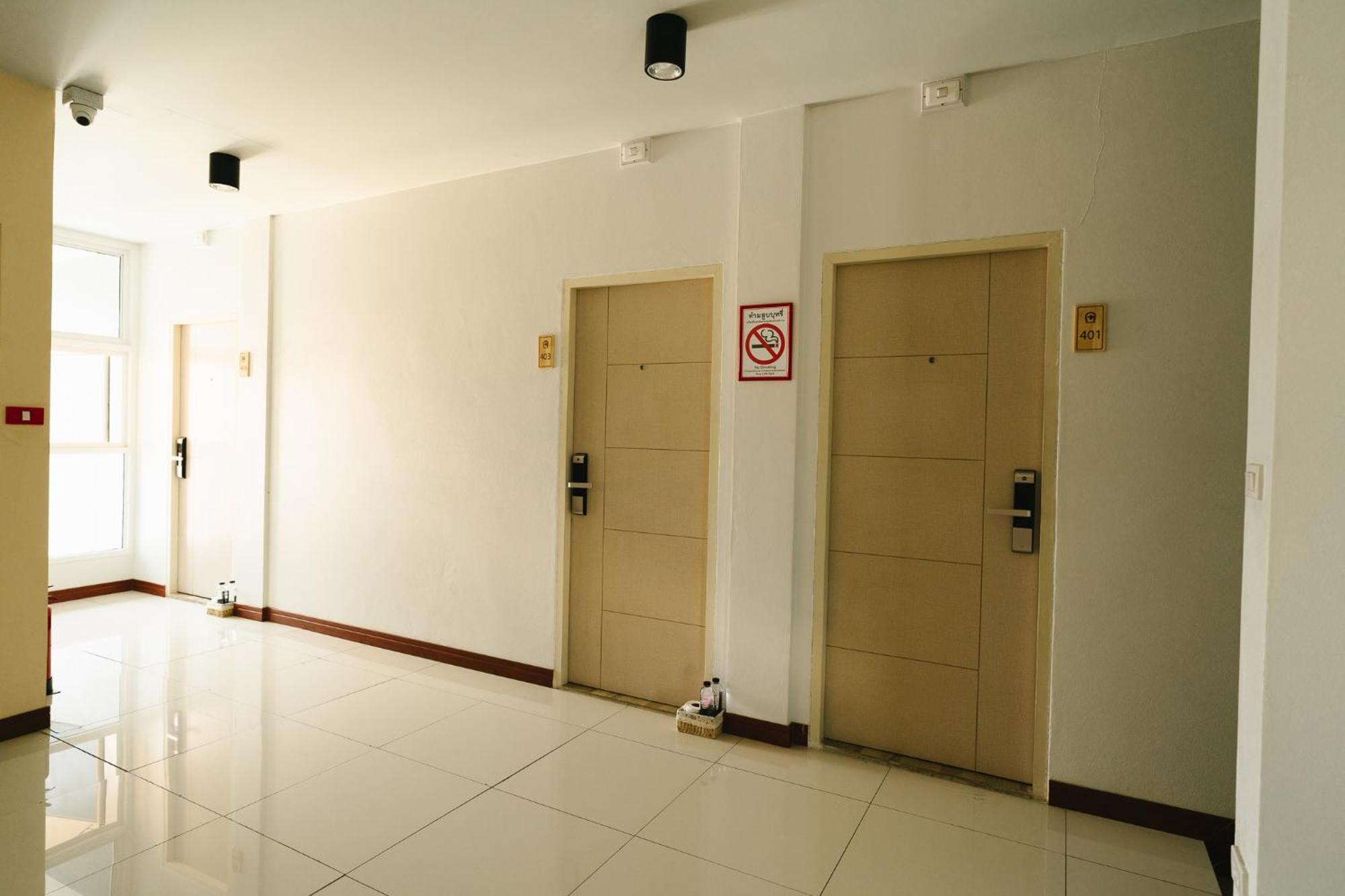 The Ten Hotel Thippanate Csiangmaj Kültér fotó