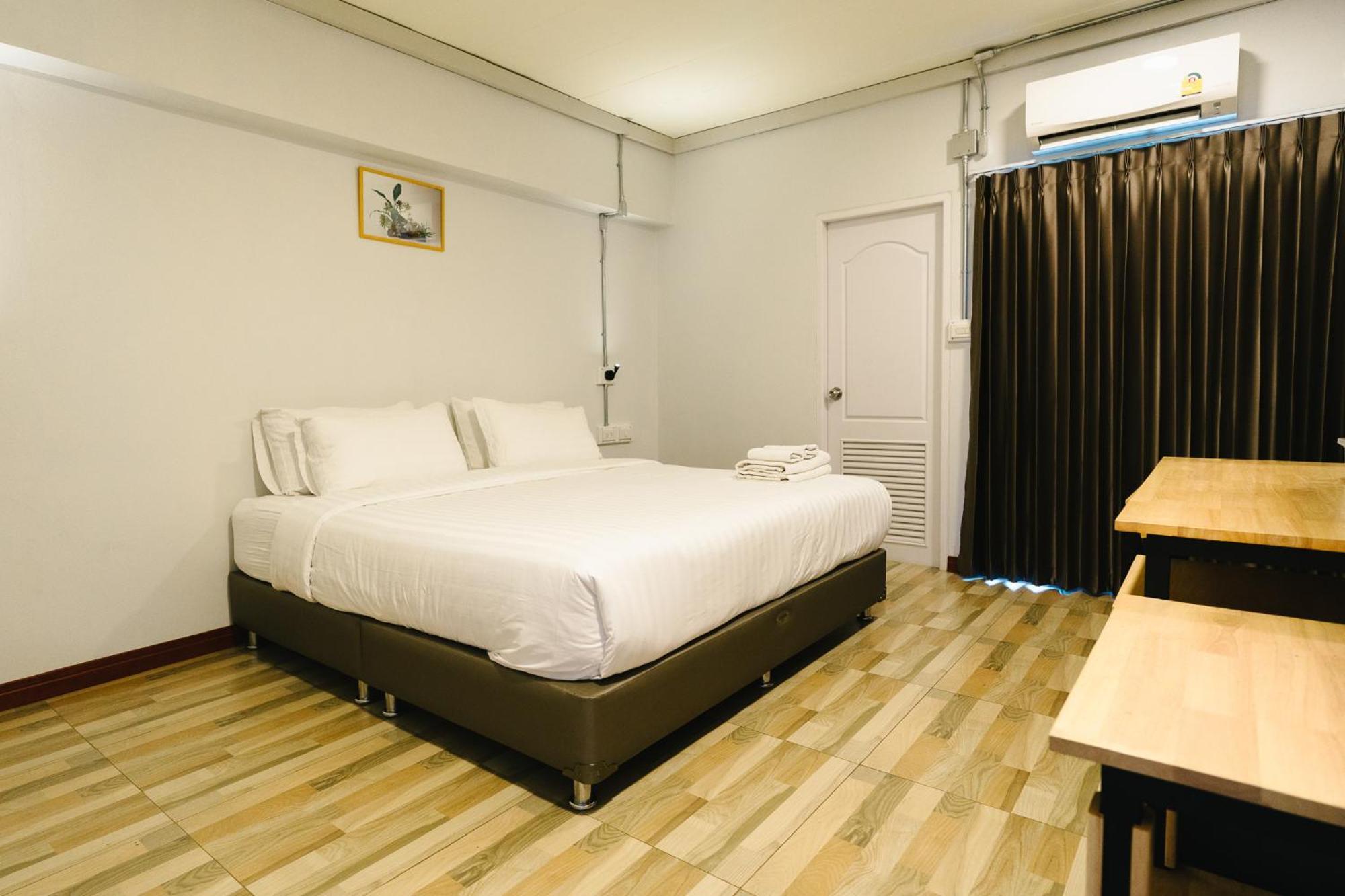 The Ten Hotel Thippanate Csiangmaj Kültér fotó
