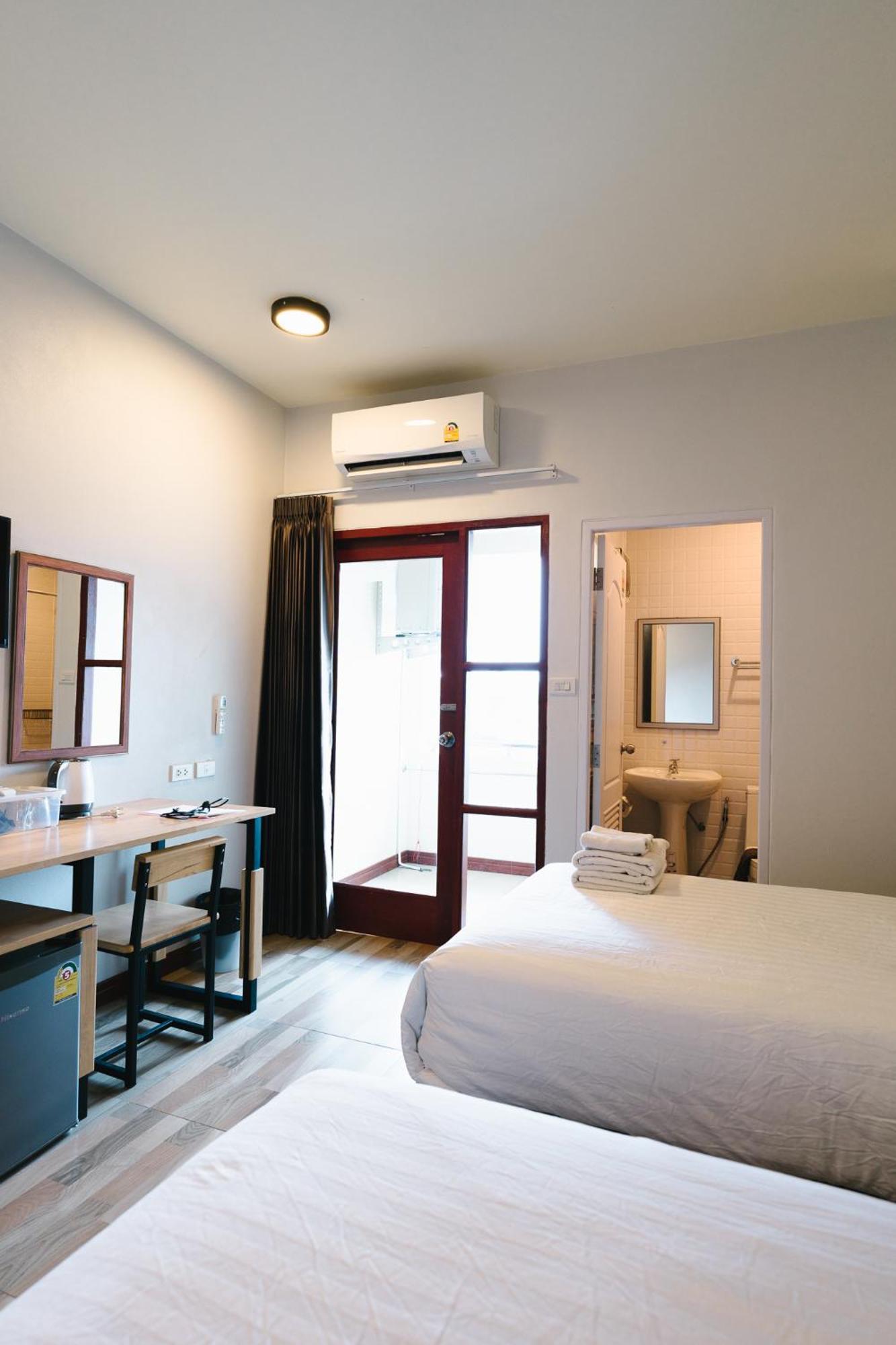 The Ten Hotel Thippanate Csiangmaj Kültér fotó